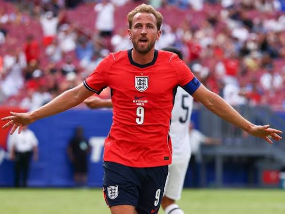 Harry Kane Leads 2026 Ballon d'Or Race Ahead of Yamal and Messi After World Cup Heroics